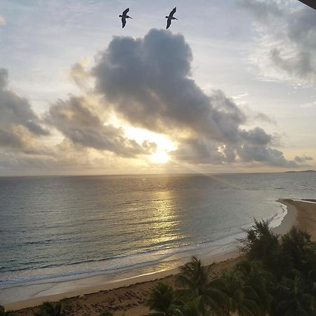 Beach Front Apartment In Luquillo Exterior photo